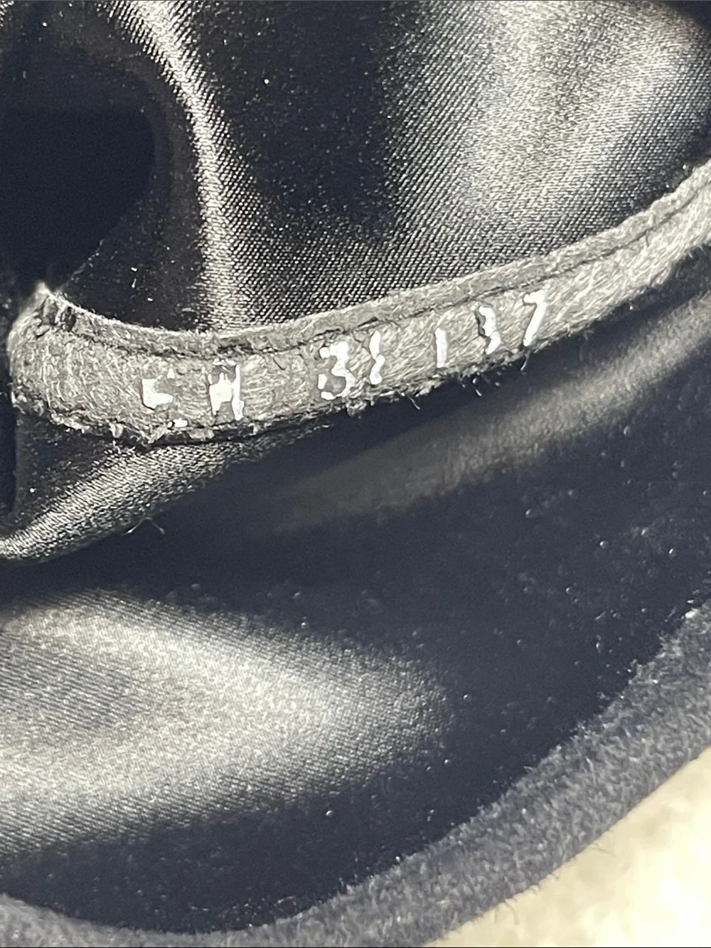 Stuart Weitzman stuart weitzman